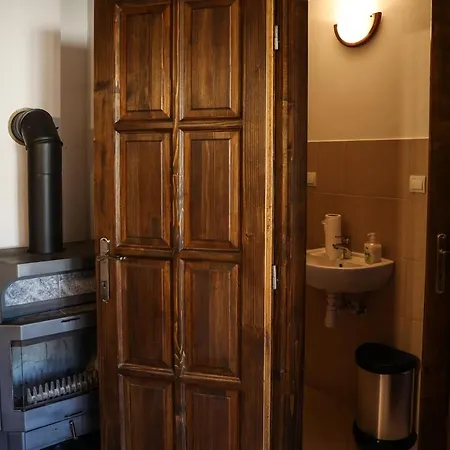 Muflon Jakuzzis Vendeghaz Apartment *