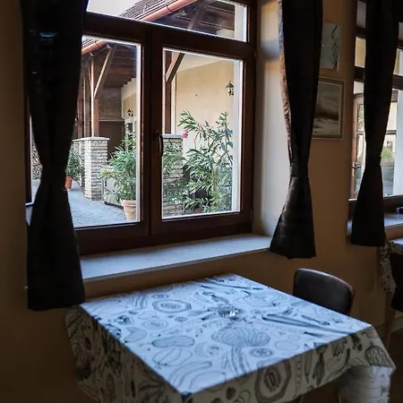 Apartment Muflon Jakuzzis Vendeghaz *