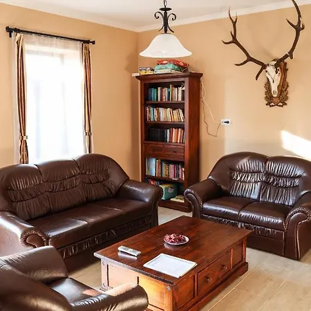 Apartment Muflon Jakuzzis Vendeghaz